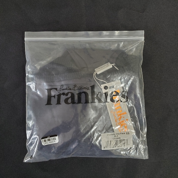 NWT - Frankie's Bikinis - Charlotte One Piece Swimsuit - Picture 4 of 4